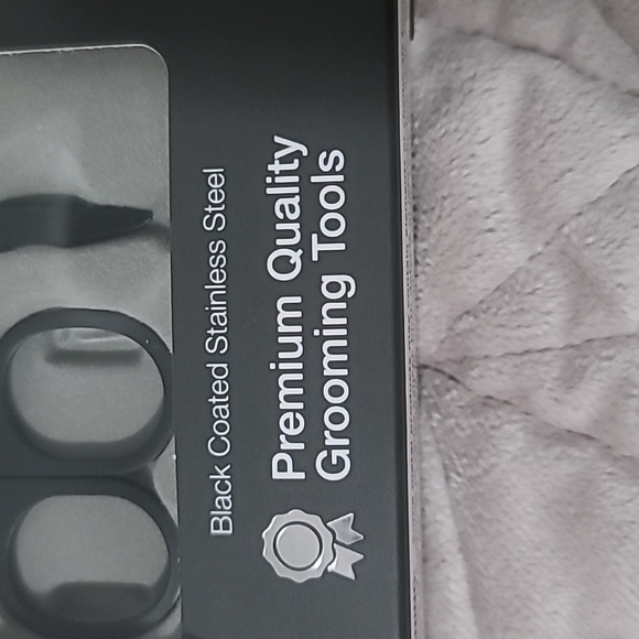 🆕 Brookstone Black Coated Stainless Steel Pointed Tip Grooming Scissors Kit - Picture 4 of 7